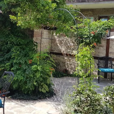 מלון Kirios 3*