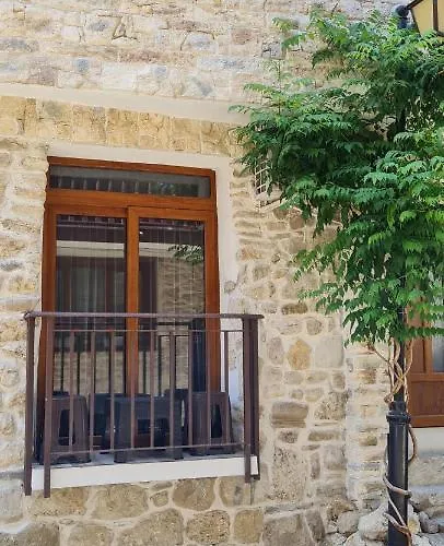 Kirios 호텔 네세부르