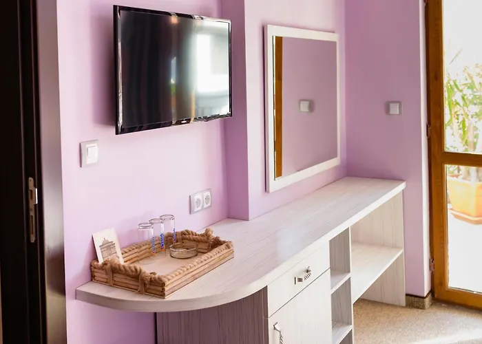 Kirios 호텔 네세부르