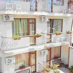 Отель кириос