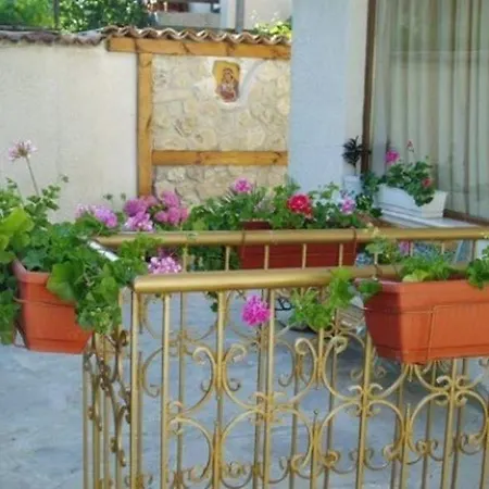 Kirios Hotel