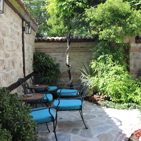 Hotel Kirios