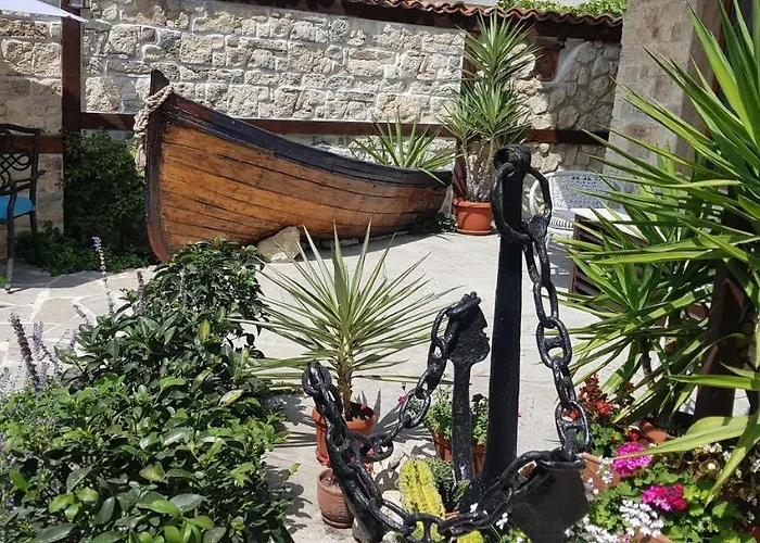 Kirios Hotel Nesebăr