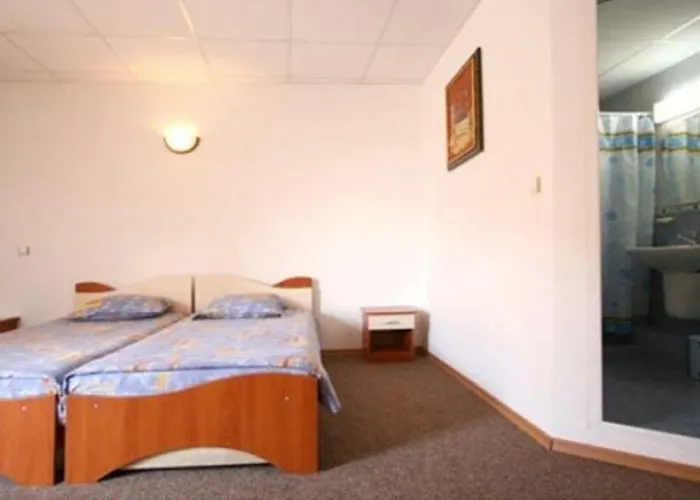 Kirios Hotel