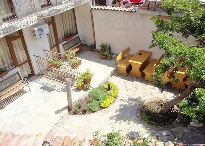 Kirios 3*